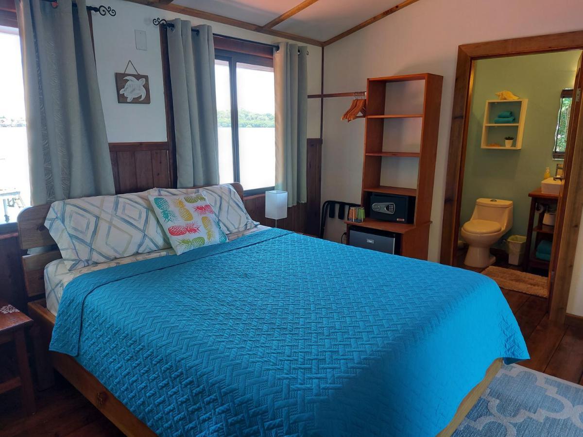 The Sunsetter Bed & Breakfast Бокас-дель-Торо Экстерьер фото